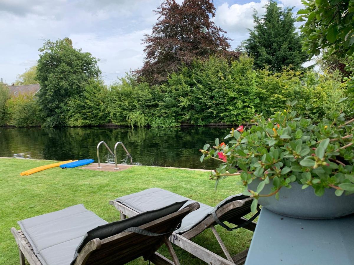 Glamping Aan De Plas 빈케빈 외부 사진
