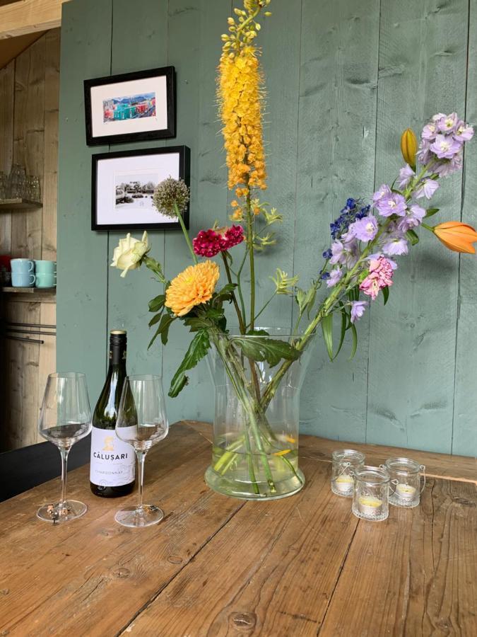 Glamping Aan De Plas 빈케빈 외부 사진
