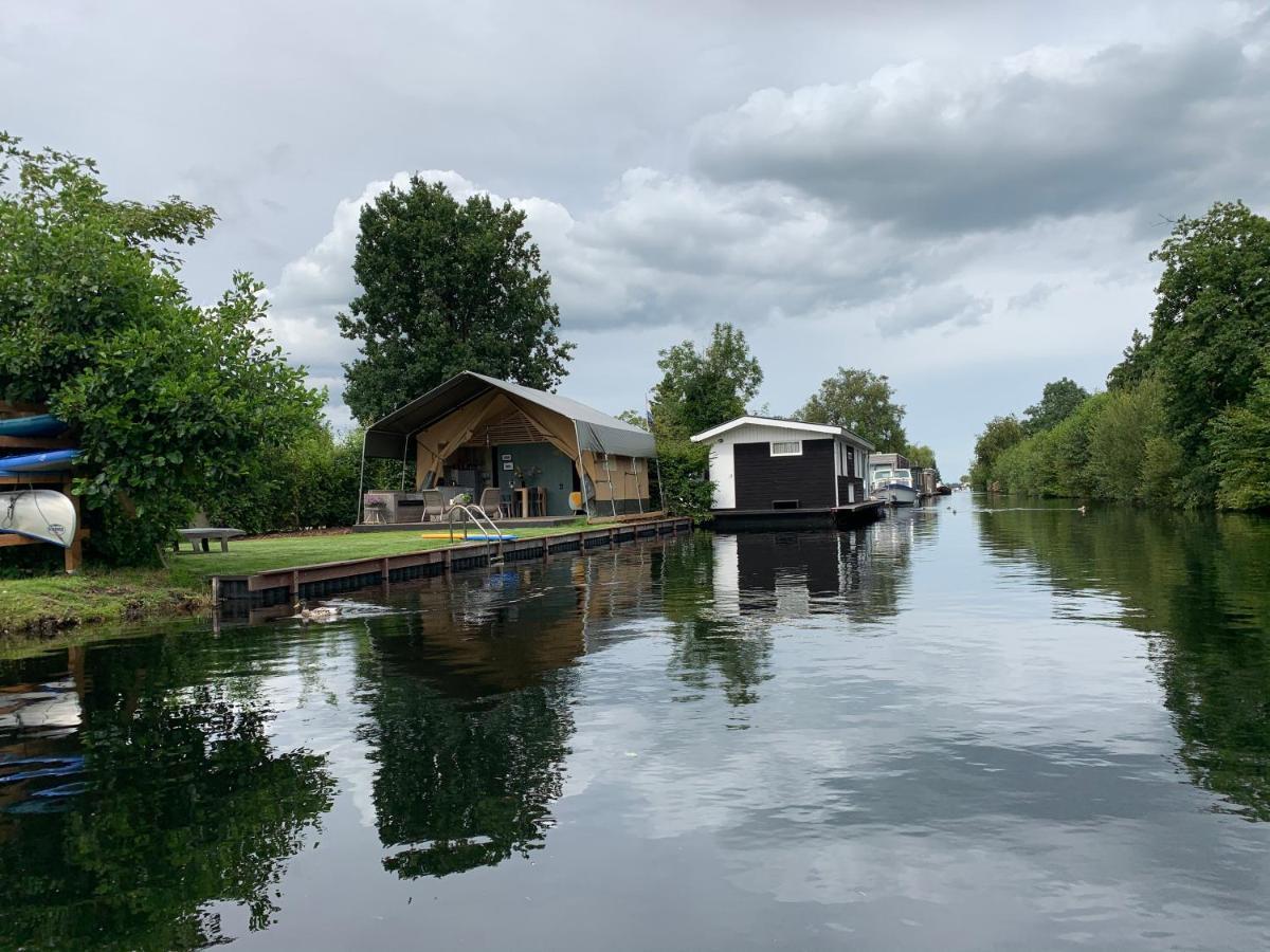 Glamping Aan De Plas 빈케빈 외부 사진