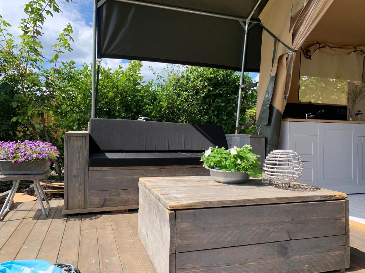 Glamping Aan De Plas 빈케빈 외부 사진